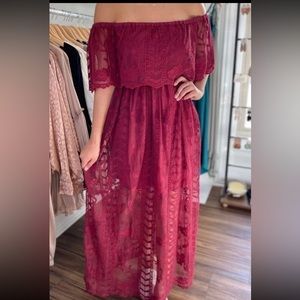 Lace maxi dress